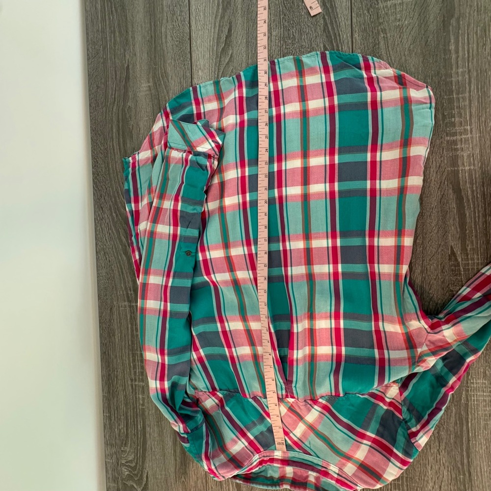 Kut from the Kloth Caillen Flannel Relaxed Button Down Top Pink Aqua Plaid XL - Picture 14 of 14